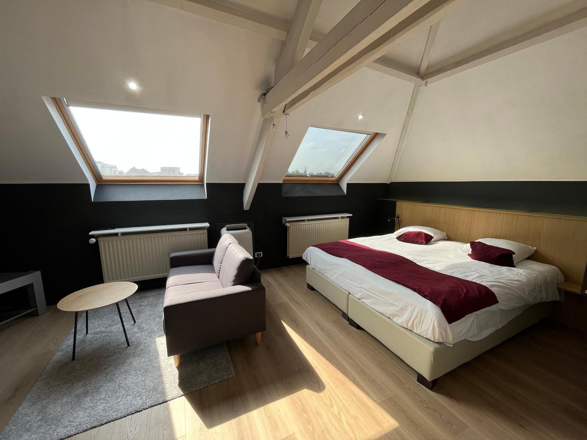 Montovani Hotel 2*
